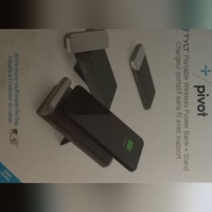 Pivot tylt portable wireless power bank + stand